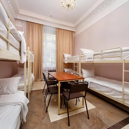 Suputnyk بيت شباب *